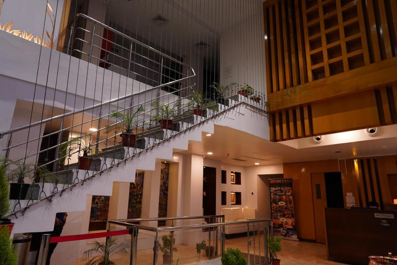 Mann Dechen And Palmo, Mg Marg, Gangtok Hotel Exterior foto
